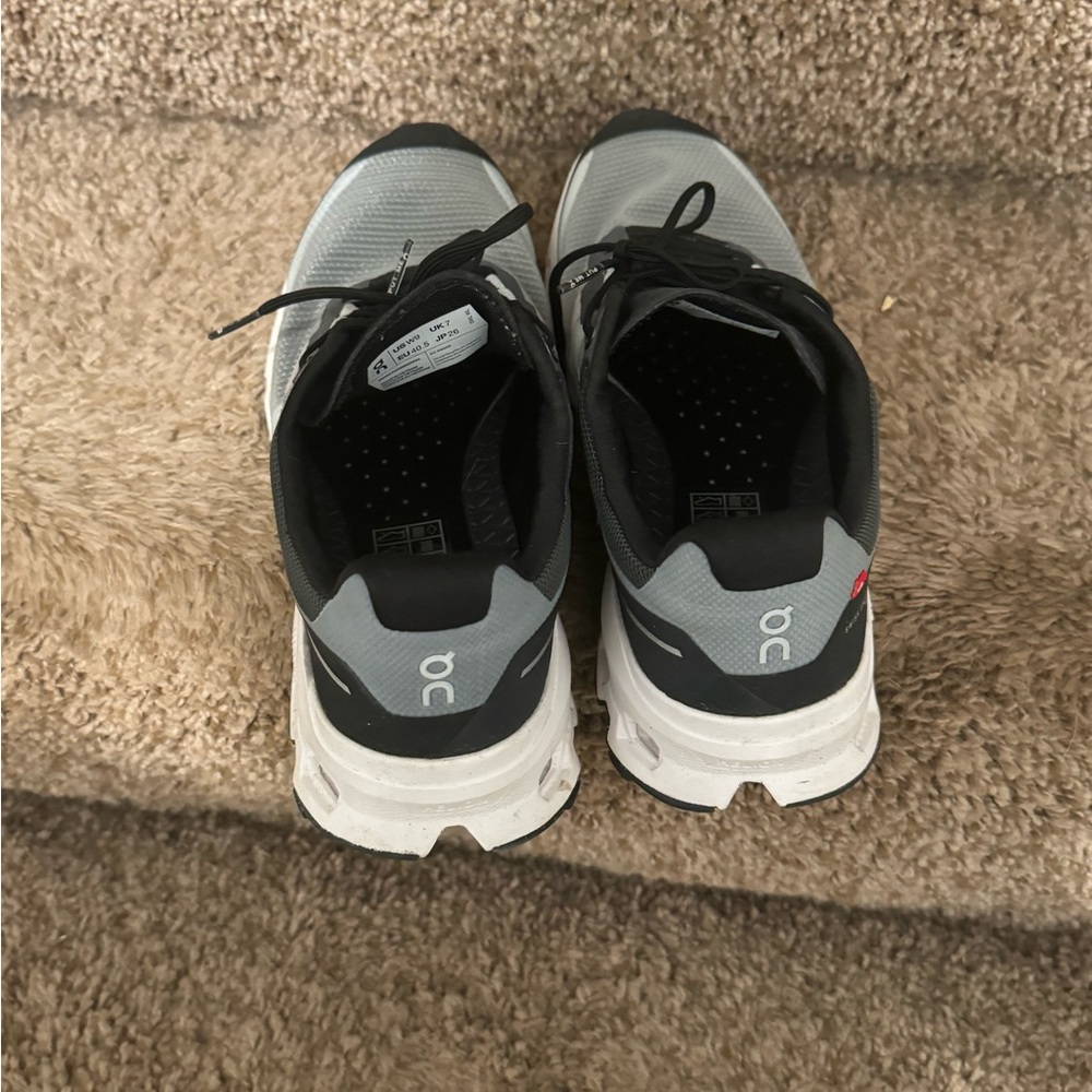 On Women's Cloudvista Trail Running Shoes